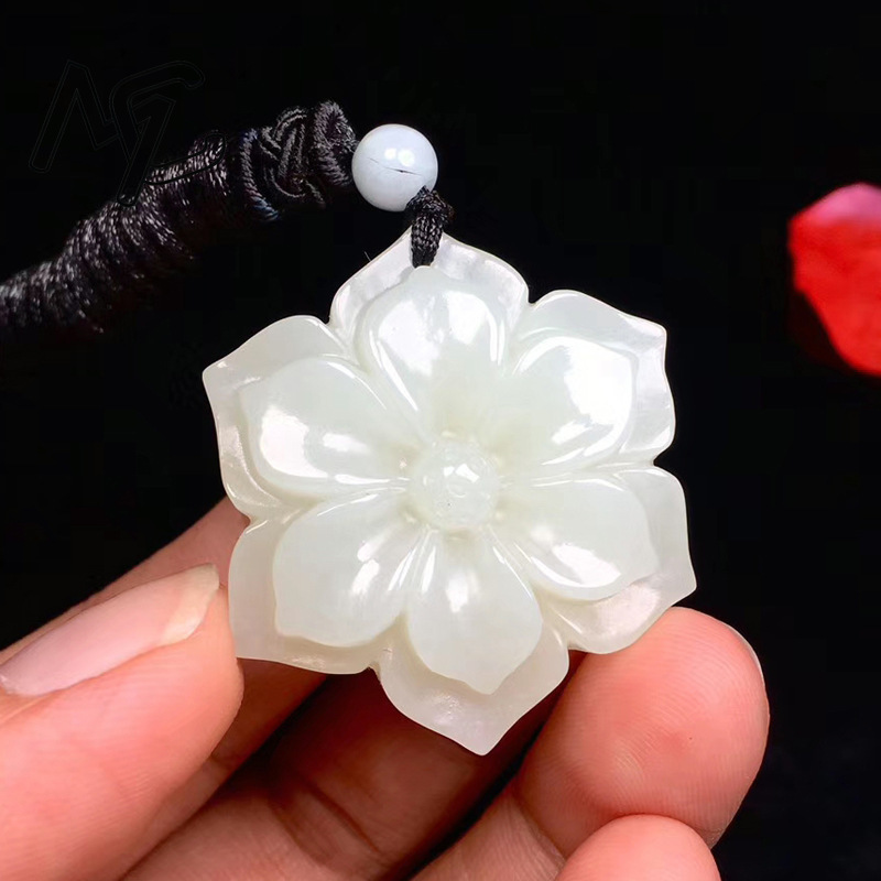 Jewelry & Watches Sp Zo O - Doğal Çin Beyaz Yeşim Beşgen Çiçek