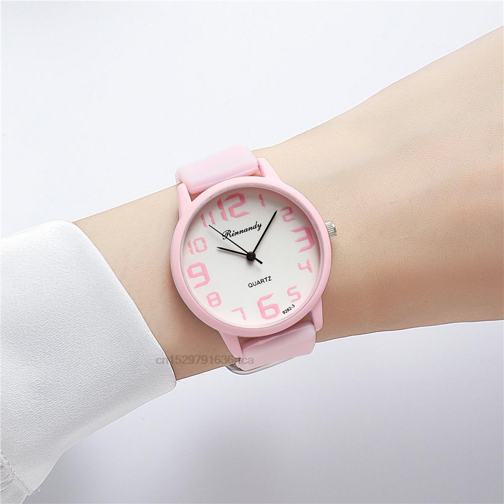 Kadın Moda Silikon Saatler Set - High Jewelry Watches incelemesi ve fiyatı