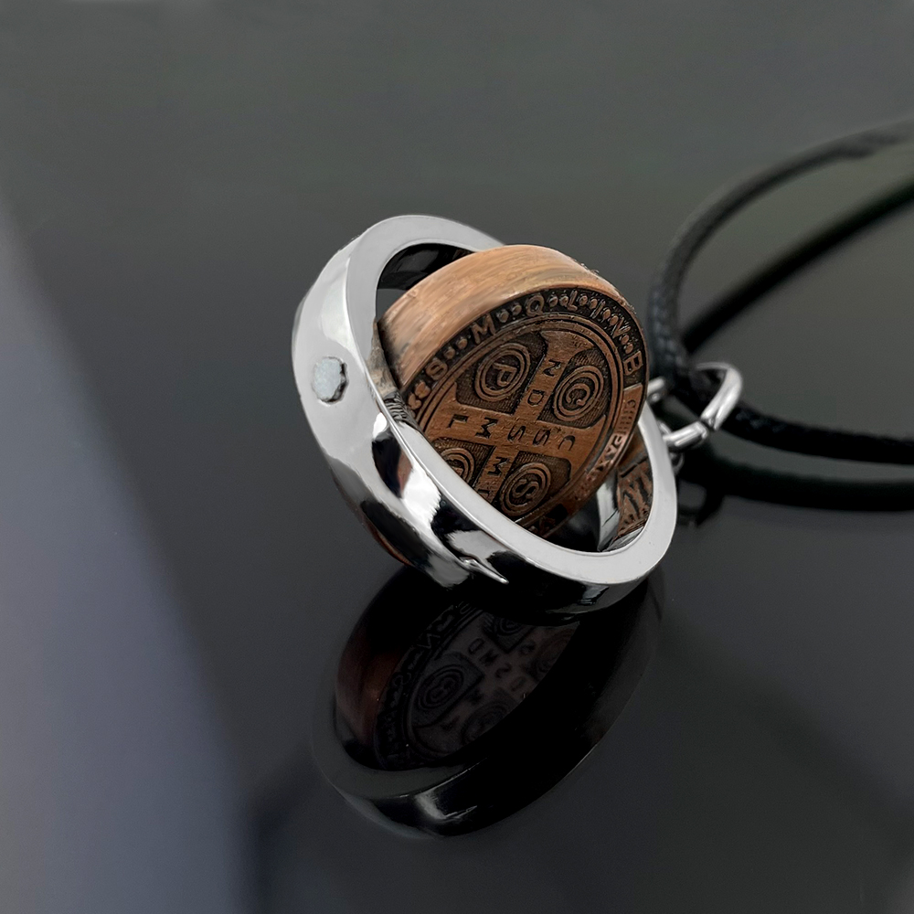 Yeni Aziz Benedict Madalyon Ko - Jewelry & Watches Sp Zo O incelemesi ve fiyatı